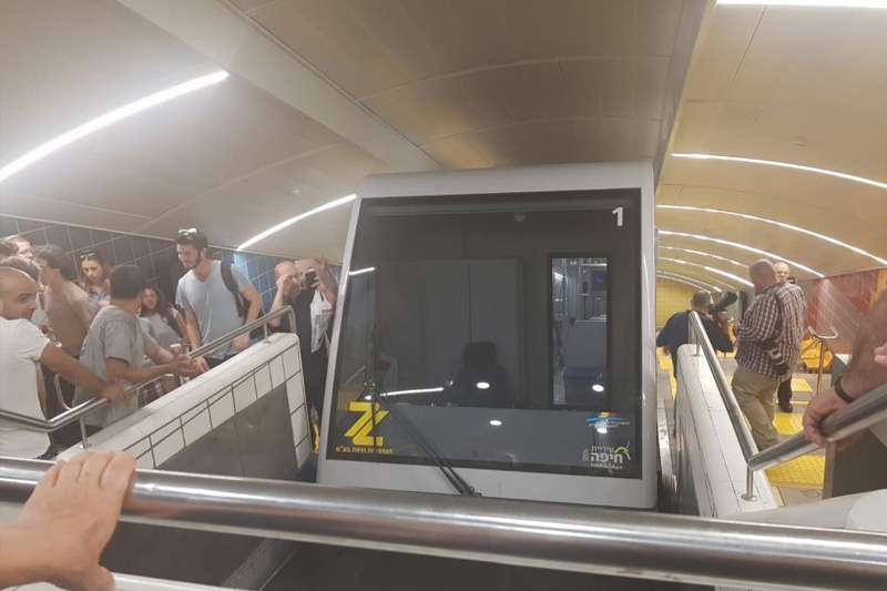 קבלו אותה: הכרמלית החדשה | צילום: רדיו חיפה