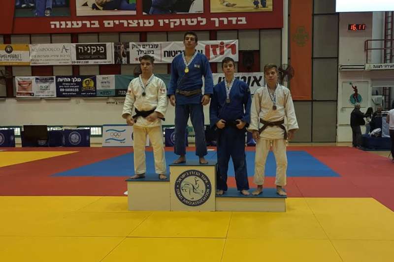 מדליית ארד לגל יעקובי בתחרות הקריטריון ברעננה | צילום: אגודת מכבי חיפה כרמל