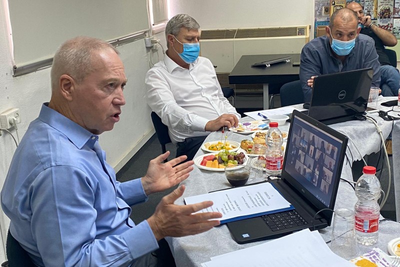 ד"ר סער הראל, יעקב פרץוהשר יואב גלנט | צילום: עיריית קרית אתא