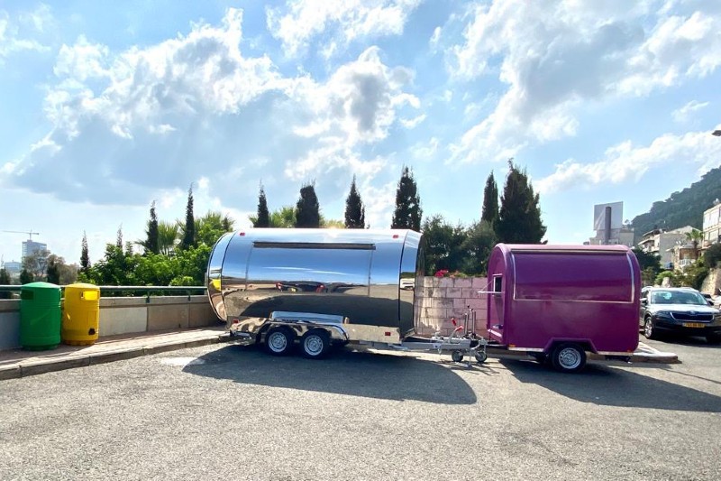 הפוד טראק ליד מערת אליהו | צילום: ראובן כהן, דוברות עיריית חיפה