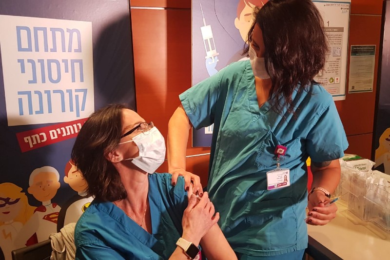חיסוני קורונה ברמב"ם | צילום: רדיו חיפה