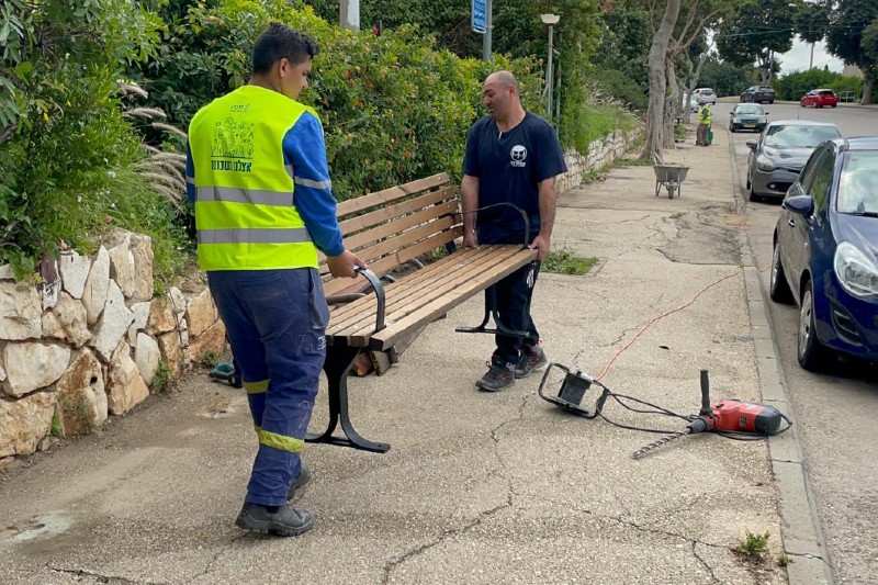 עבודות תחזוקה של העירייה | צילום: ראובן כהן, דוברות עיריית חיפה