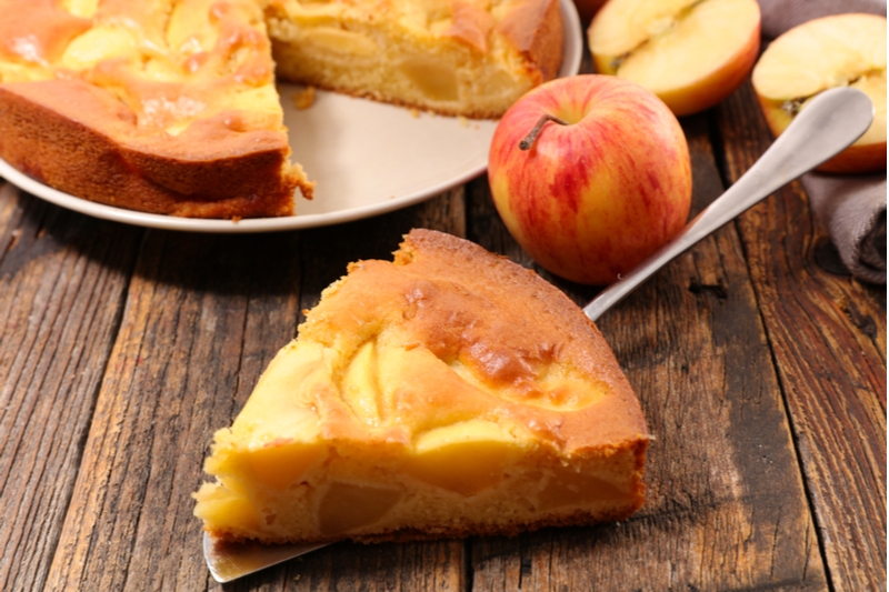 עוגת תפוחים | צילום: Shutterstock