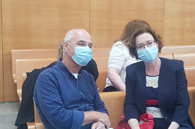 עינת קליש ונחשון צוק, היום בבית המשפט | צילום: רדיו חיפה