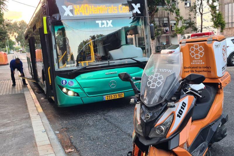 אירוע דקירה באוטובוס בחיפה | צילום: דוברות איחוד הצלה